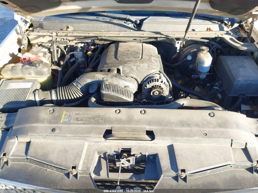 2008 Chevrolet Tahoe Ltz VIN: 1GNFK13028R262672 Lot: 43441098