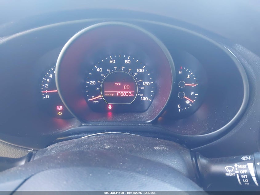 2016 KIA SOUL KNDJN2A23G7826666