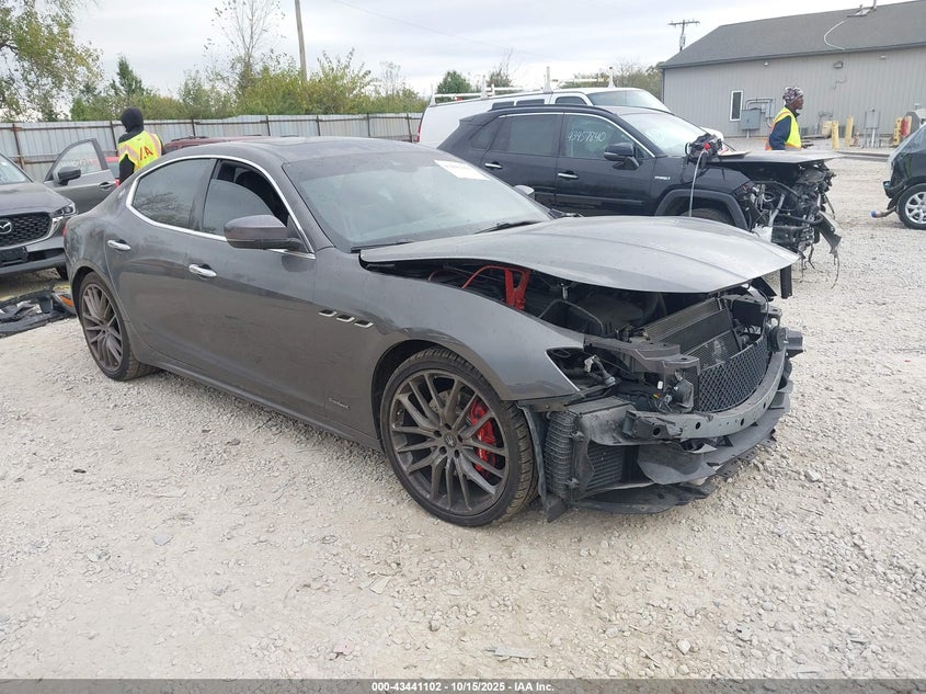 MASERATI GHIBLI S Q4 GRANSPORT