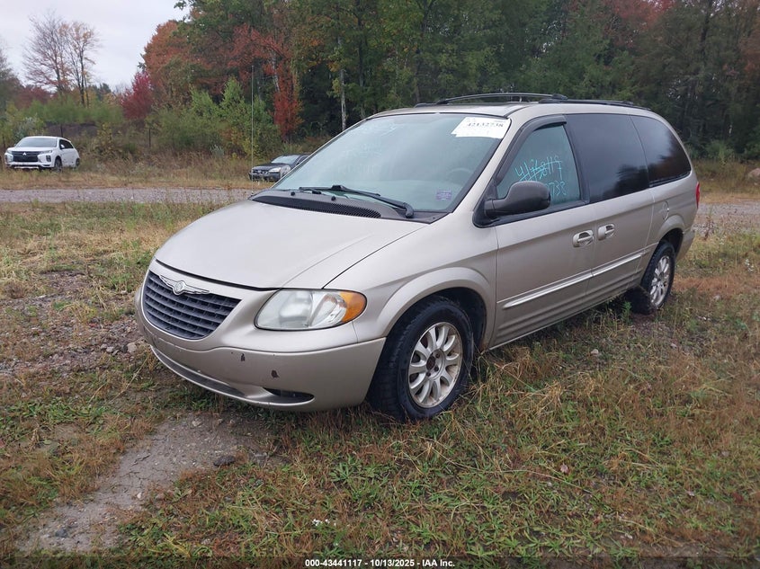 2003 Chrysler Town & Country Lxi gold van gasoline 2C8GP54L93R372831 photo #3