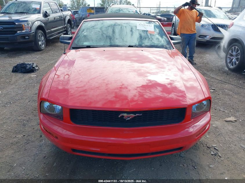 2007 Ford Mustang V6 Deluxe/V6 Premium VIN: 1ZVFT84N475327923 Lot: 43441133