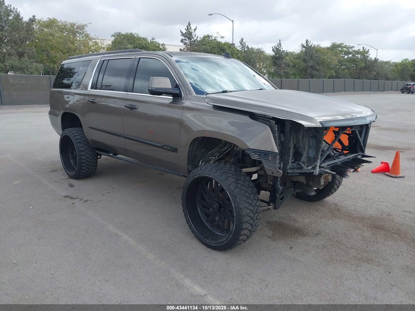 CADILLAC ESCALADE LUXURY COLLECTION