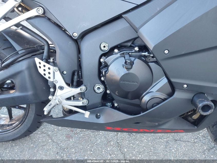 2020 Honda Cbr600 Ra VIN: JH2PC4082LK400029 Lot: 43441152