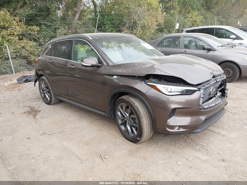 INFINITI QX50 ESSENTIAL