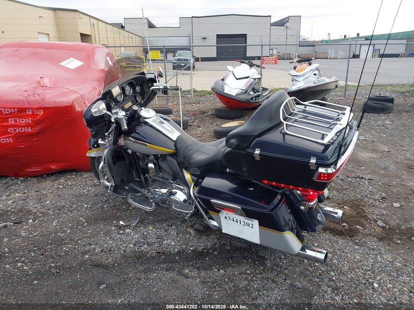 1HD1PR817CB950879 2012 HARLEY-DAVIDSON ELECTRA GLIDE photo no. 3