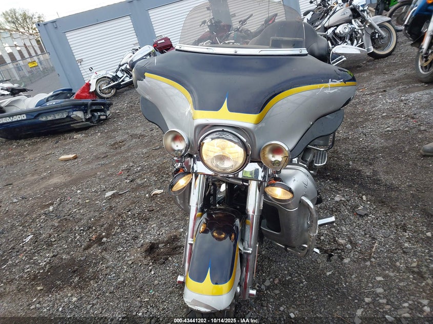 1HD1PR817CB950879 2012 HARLEY-DAVIDSON ELECTRA GLIDE photo no. 5