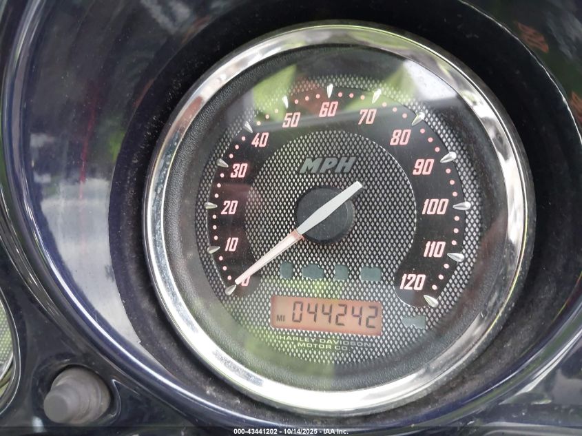 2012 Harley-Davidson Flhtcuse7 Cvo Ultra Cls Electra Gld VIN: 1HD1PR817CB950879 Lot: 43441202