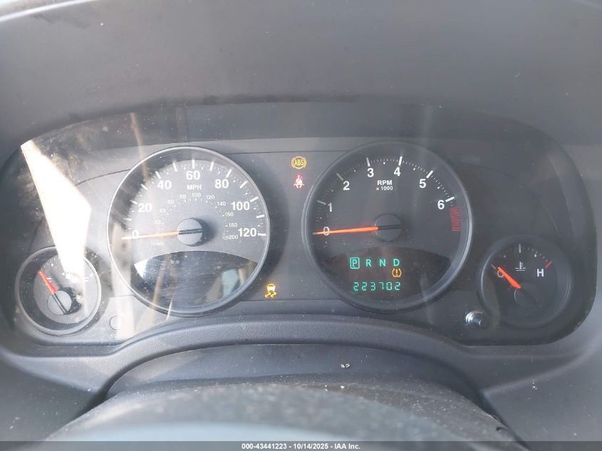 2011 Jeep Compass VIN: 1J4NF1FB2BD239235 Lot: 43441223