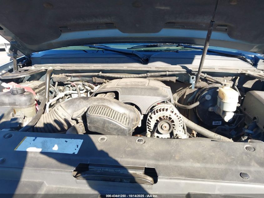 2009 Chevrolet Tahoe Ltz VIN: 1GNFK33279R126021 Lot: 43441250