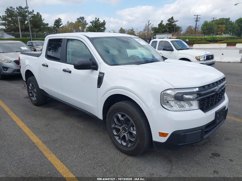 FORD MAVERICK XLT