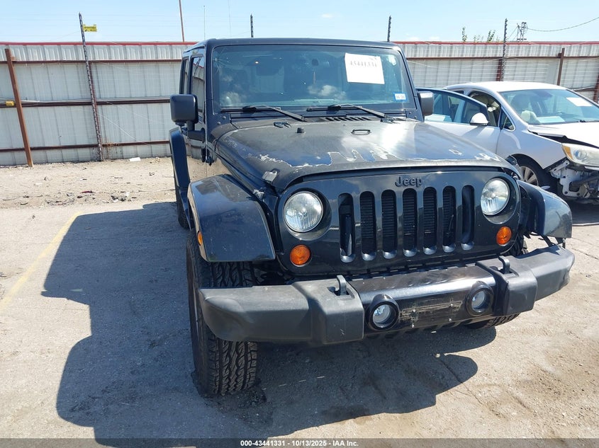 JEEP WRANGLER SAHARA