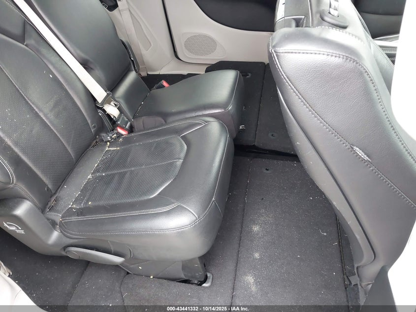 2022 Chrysler Pacifica Touring L VIN: 2C4RC1BG8NR213063 Lot: 43441332