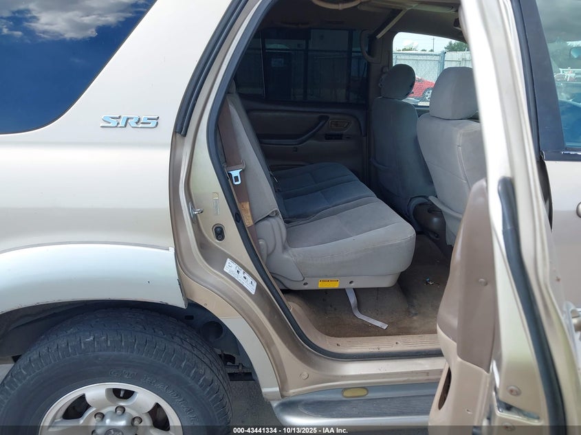 2003 Toyota Sequoia Sr5 V8 VIN: 5TDZT34A23S175970 Lot: 43441334