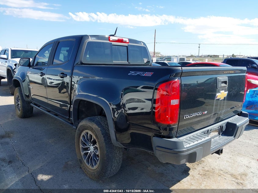 1GCGTEEN1J1303596 2018 CHEVROLET COLORADO photo no. 3
