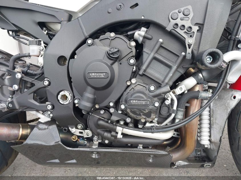 2022 Yamaha Yzfr1 VIN: JYARN66Y5NA000713 Lot: 43441387