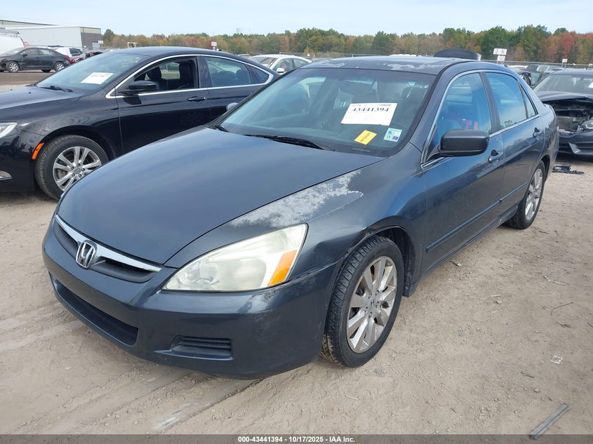 1HGCM66577A015124 2007 HONDA ACCORD photo no. 2