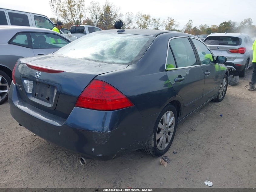 1HGCM66577A015124 2007 HONDA ACCORD photo no. 4
