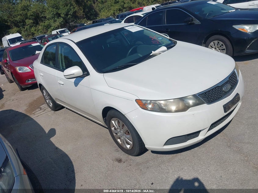 KIA FORTE EX