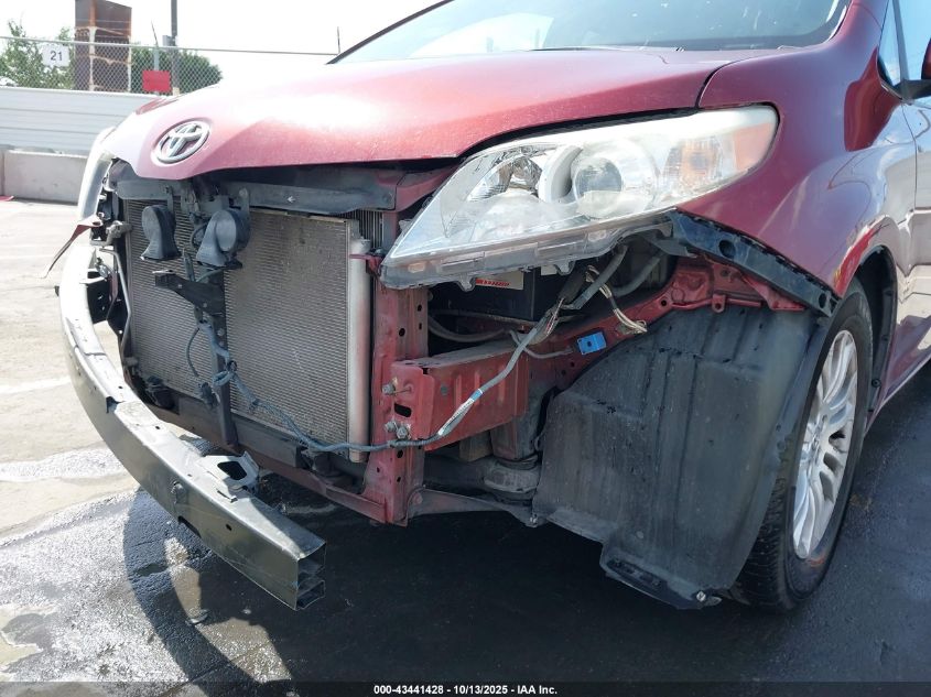 2014 Toyota Sienna Xle V6 8 Passenger VIN: 5TDYK3DC8ES433024 Lot: 43441428