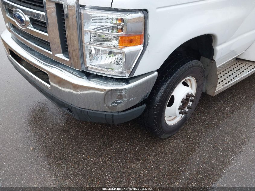 2018 Ford E-350 Cutaway VIN: 1FDEE3FSXJDC33164 Lot: 43441488