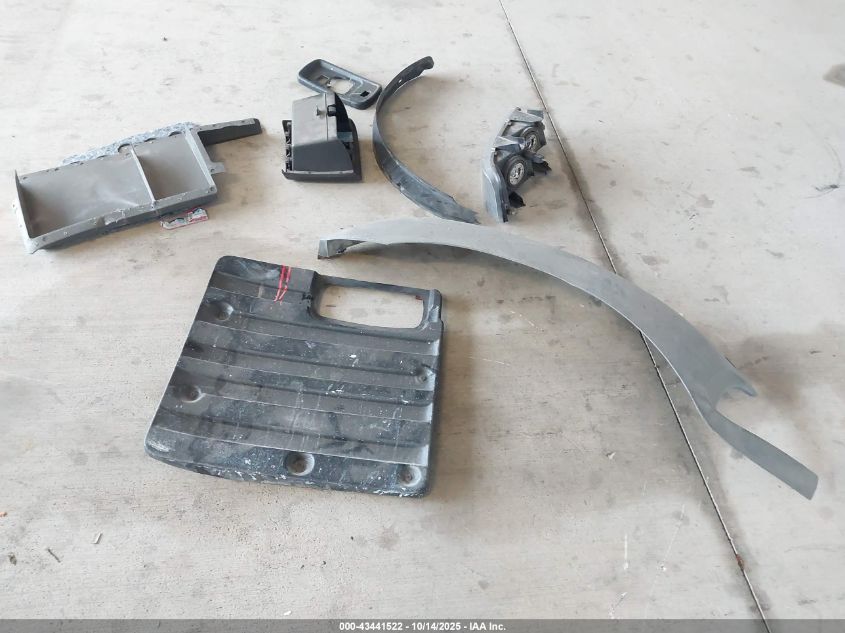 2019 GMC Savana 2500 Work Van VIN: 1GTW7AFG9K1227023 Lot: 43441522