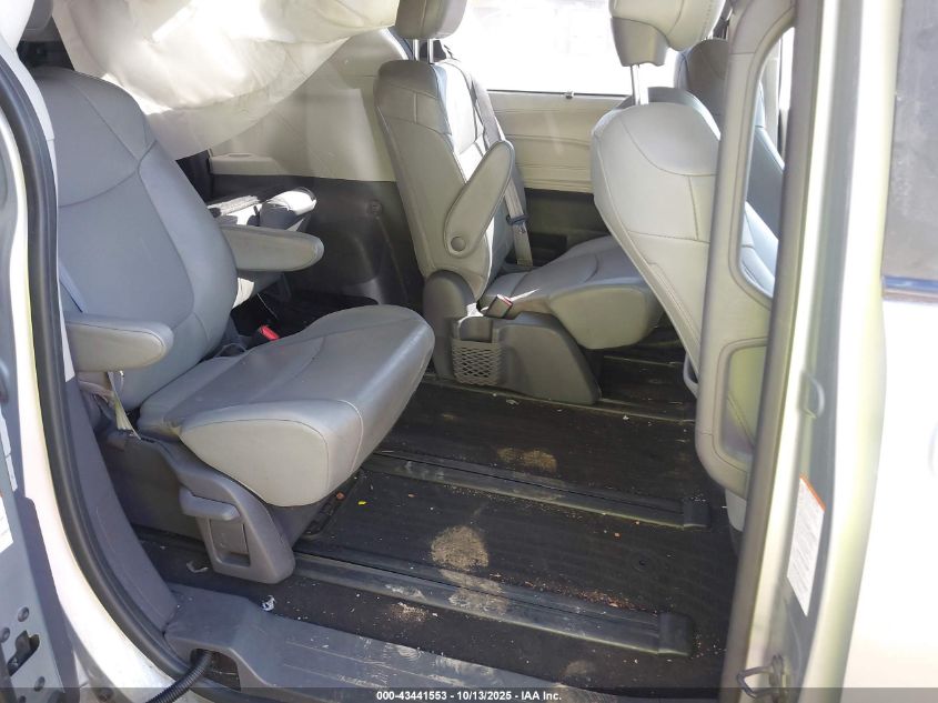 2021 Toyota Sienna Xle VIN: 5TDJRKEC3MS037460 Lot: 43441553