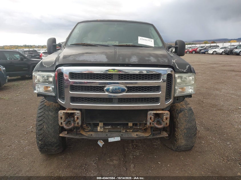 2005 Ford F-250 Lariat/Xl/Xlt VIN: 1FTSX21P75EA55888 Lot: 43441554