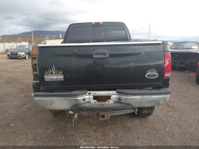 2005 Ford F-250 Lariat/Xl/Xlt VIN: 1FTSX21P75EA55888 Lot: 43441554