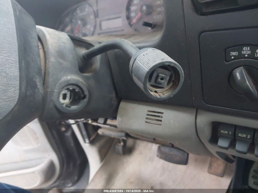 2005 Ford F-250 Lariat/Xl/Xlt VIN: 1FTSX21P75EA55888 Lot: 43441554