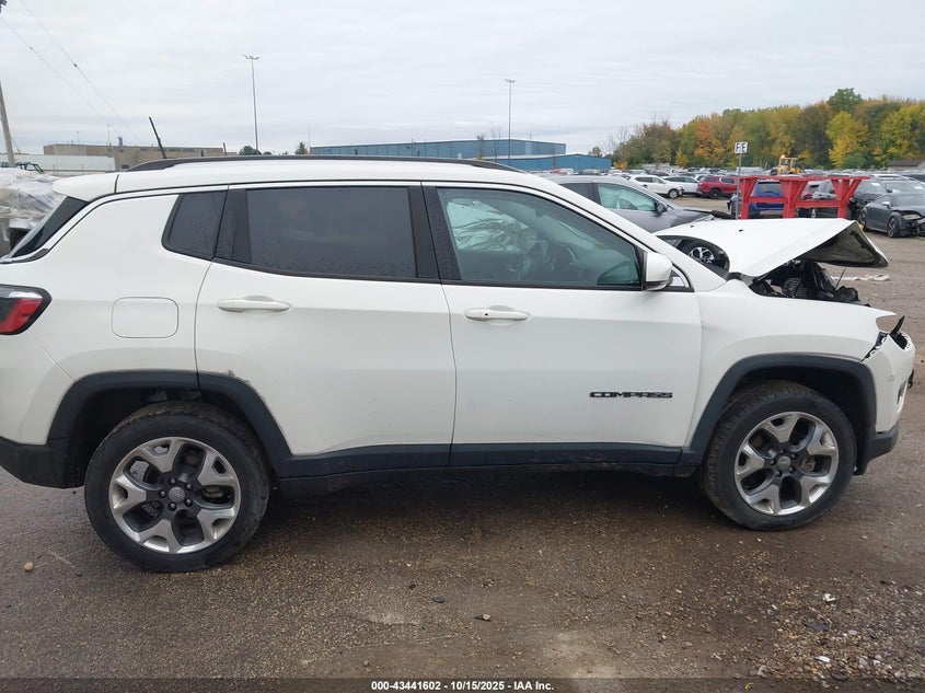 Jeep Compass 2019-auction-12