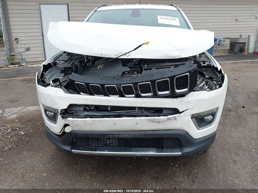 Jeep Compass 2019-auction-5