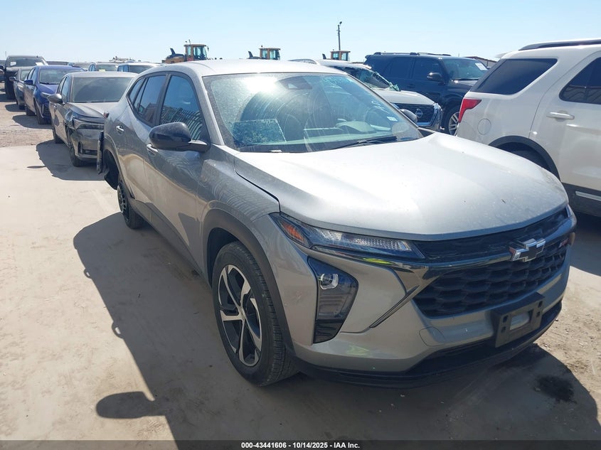 CHEVROLET TRAX FWD 1RS