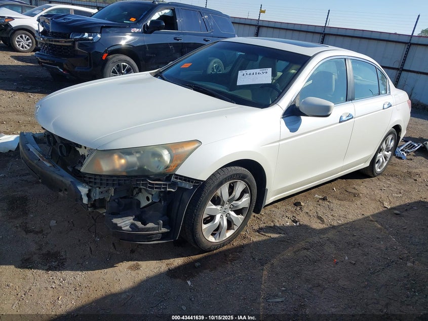 1HGCP36838A077279 2008 HONDA ACCORD photo no. 2