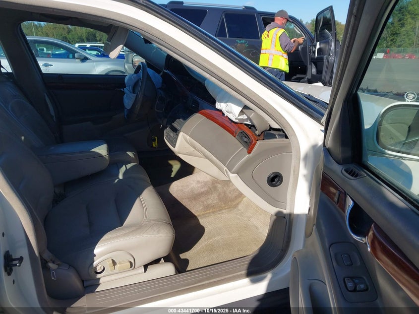 1G6KD54Y4YU331780 2000 CADILLAC DE VILLE photo no. 5