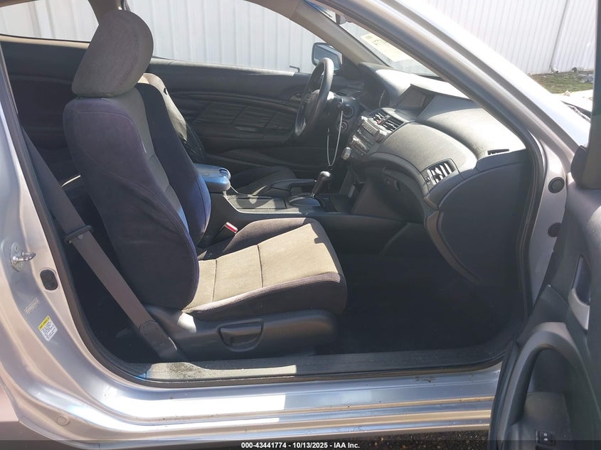1HGCS12398A025961 2008 HONDA ACCORD photo no. 5