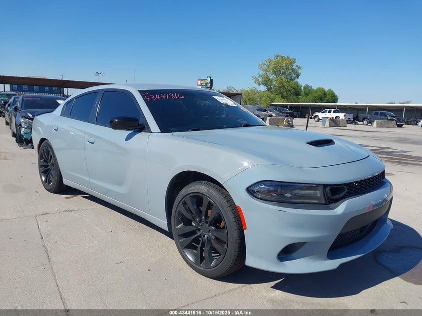 DODGE CHARGER SXT RWD