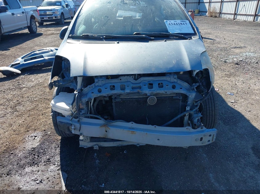 JTDJT923275131113 2007 TOYOTA YARIS photo no. 6