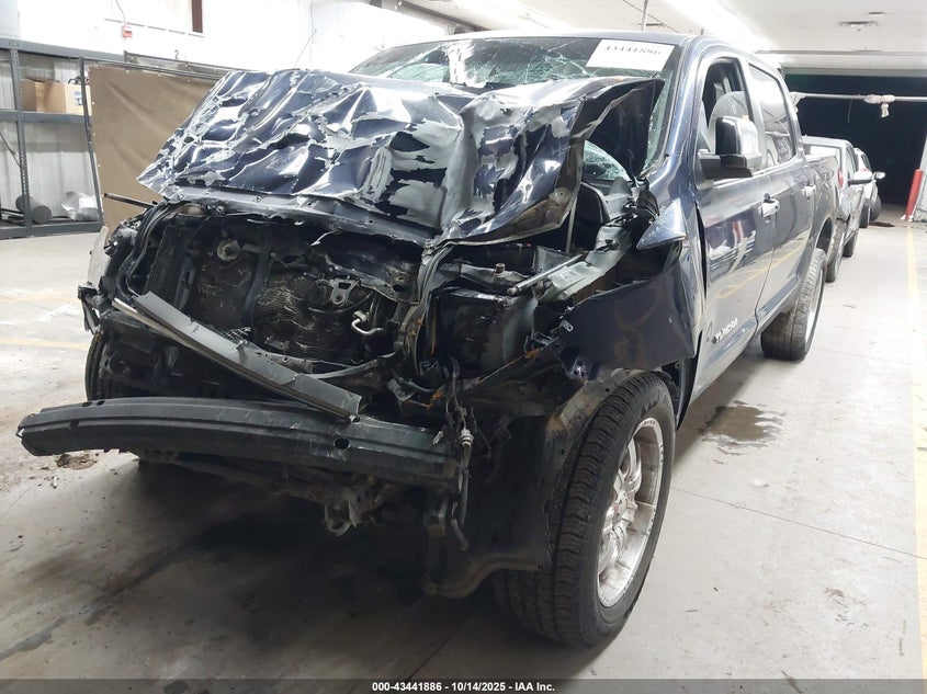 5TBEV58157S461289 2007 TOYOTA TUNDRA photo no. 2