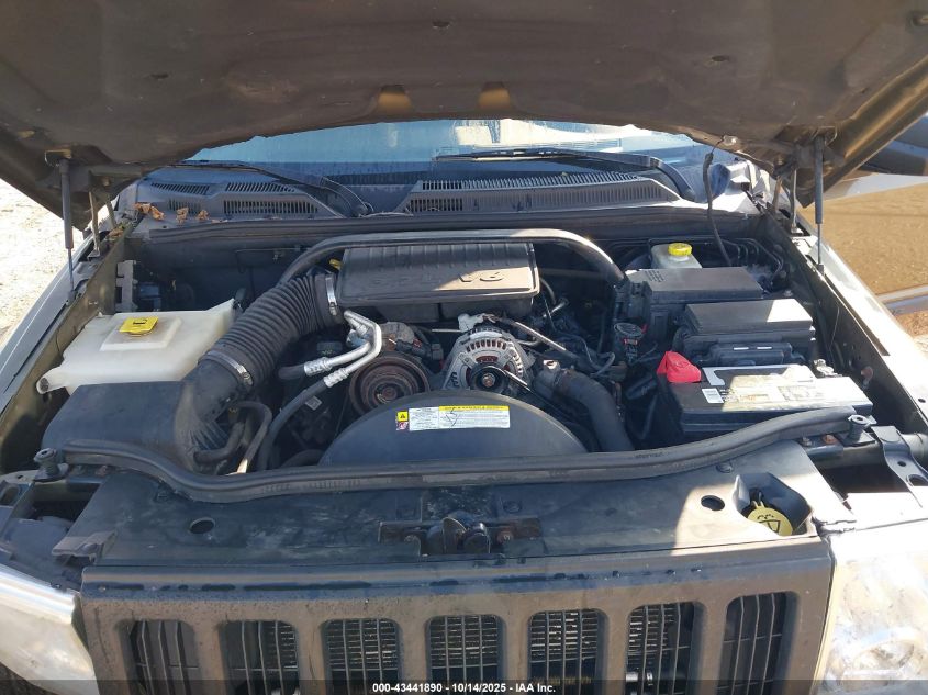 2008 Jeep Commander Sport VIN: 1J8HG48K48C224791 Lot: 43441890