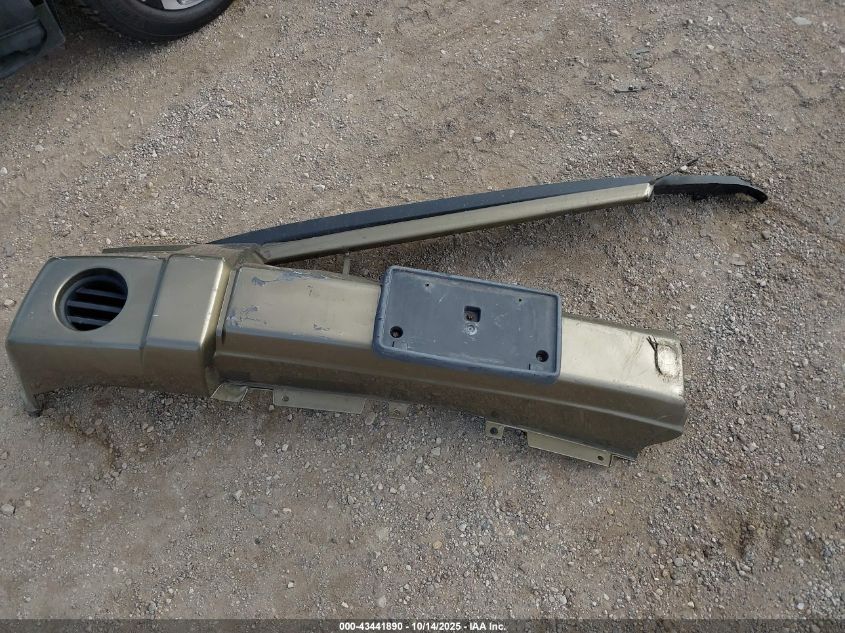 2008 Jeep Commander Sport VIN: 1J8HG48K48C224791 Lot: 43441890