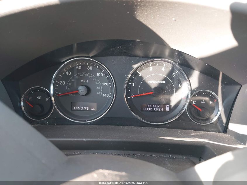 2008 Jeep Commander Sport VIN: 1J8HG48K48C224791 Lot: 43441890