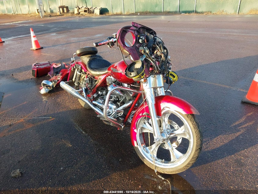 1HD1KBW1X6Y623743 2006 HARLEY-DAVIDSON STREET GLIDE photo no. 2