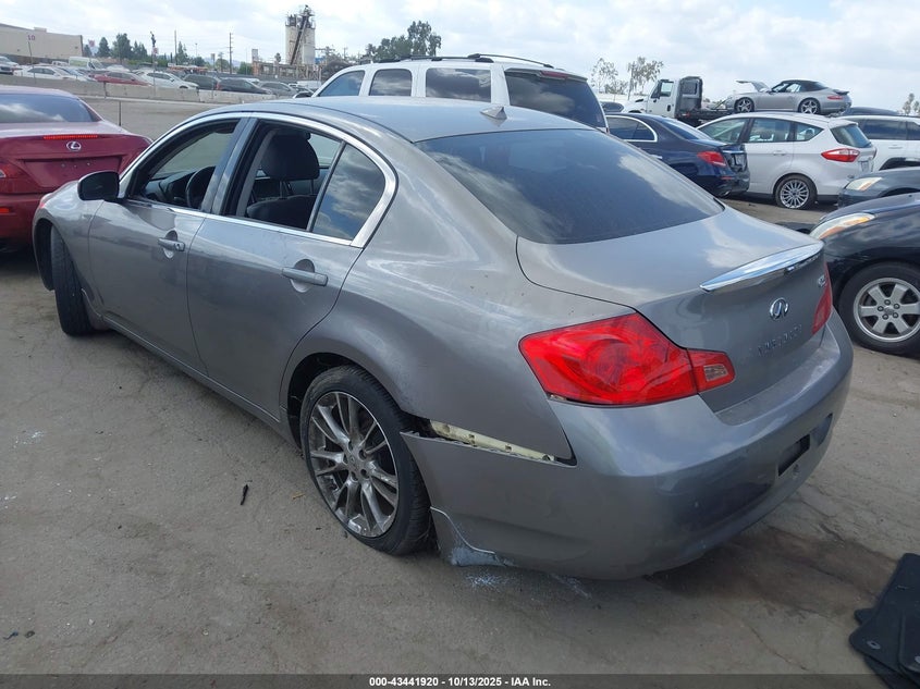 JNKBV61E18M226123 2008 INFINITI G photo no. 3