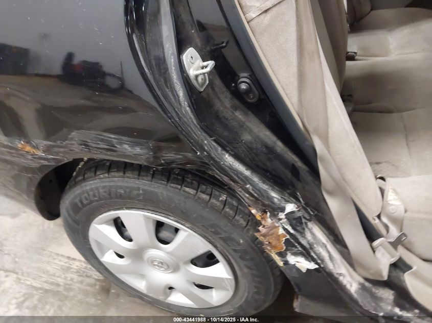 2002 Toyota Camry Le VIN: 4T1BE32K62U069227 Lot: 43441988