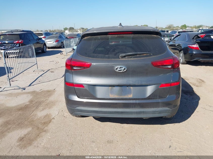 2021 HYUNDAI TUCSON SE KM8J23A49MU392312