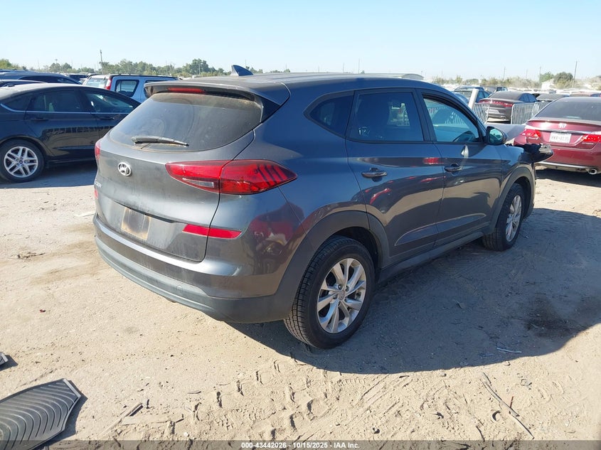 2021 HYUNDAI TUCSON SE KM8J23A49MU392312