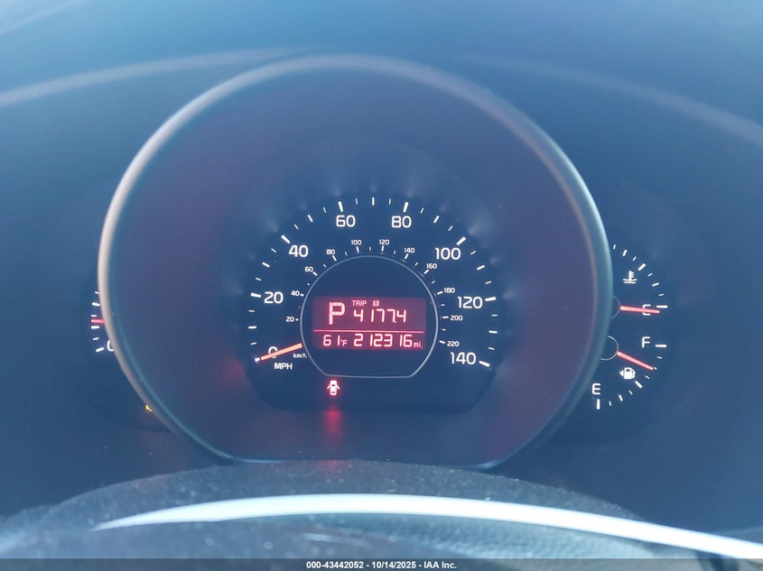 2015 KIA SOUL KNDJN2A29F7116637