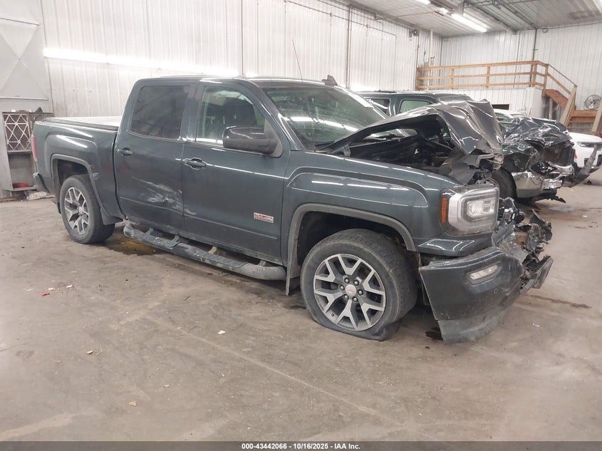 GMC SIERRA 1500 SLT