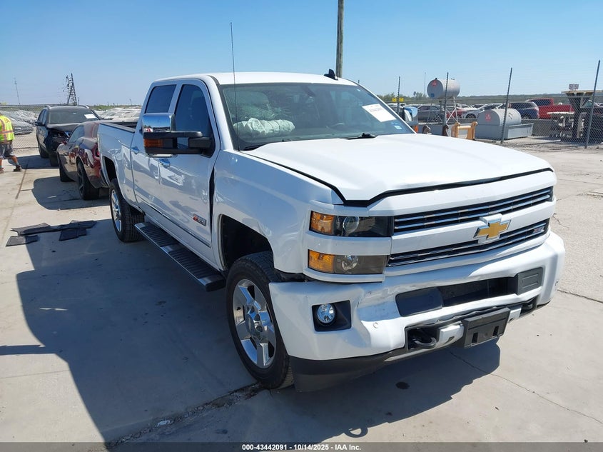CHEVROLET SILVERADO 2500 LT
