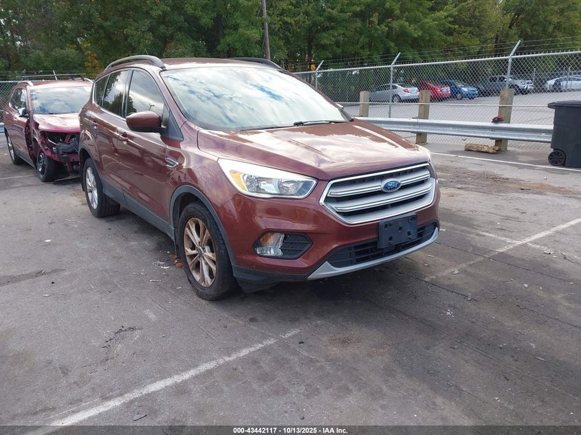 FORD ESCAPE SE